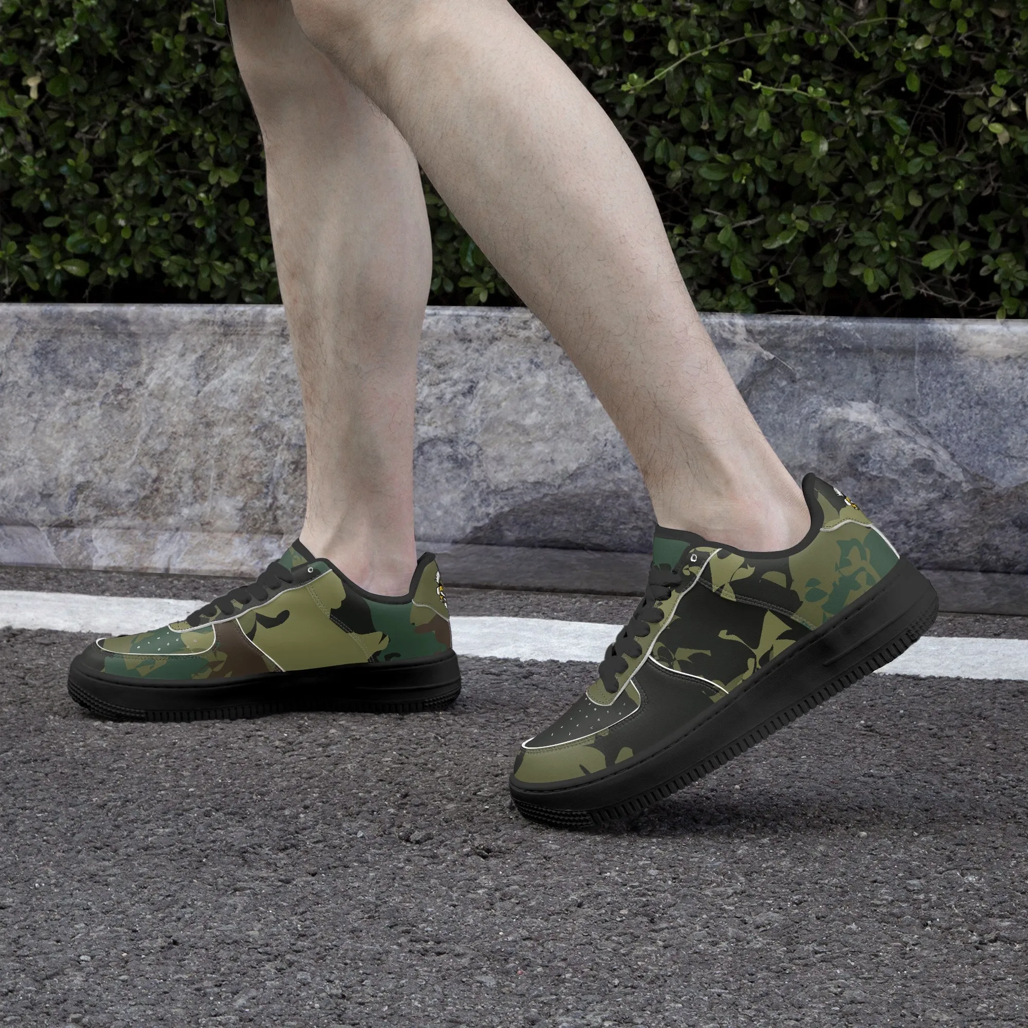 Kicxs Green Camo Low-Top Leather Sports Sneakers - Black Sole