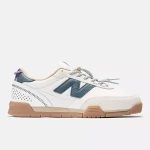 NB Numeric 440 V2 Trail Low - Sea Salt with Deep Ocean