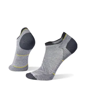 Smartwool Men's Run Zero Cushion Low Ankle Socks in Light Grey