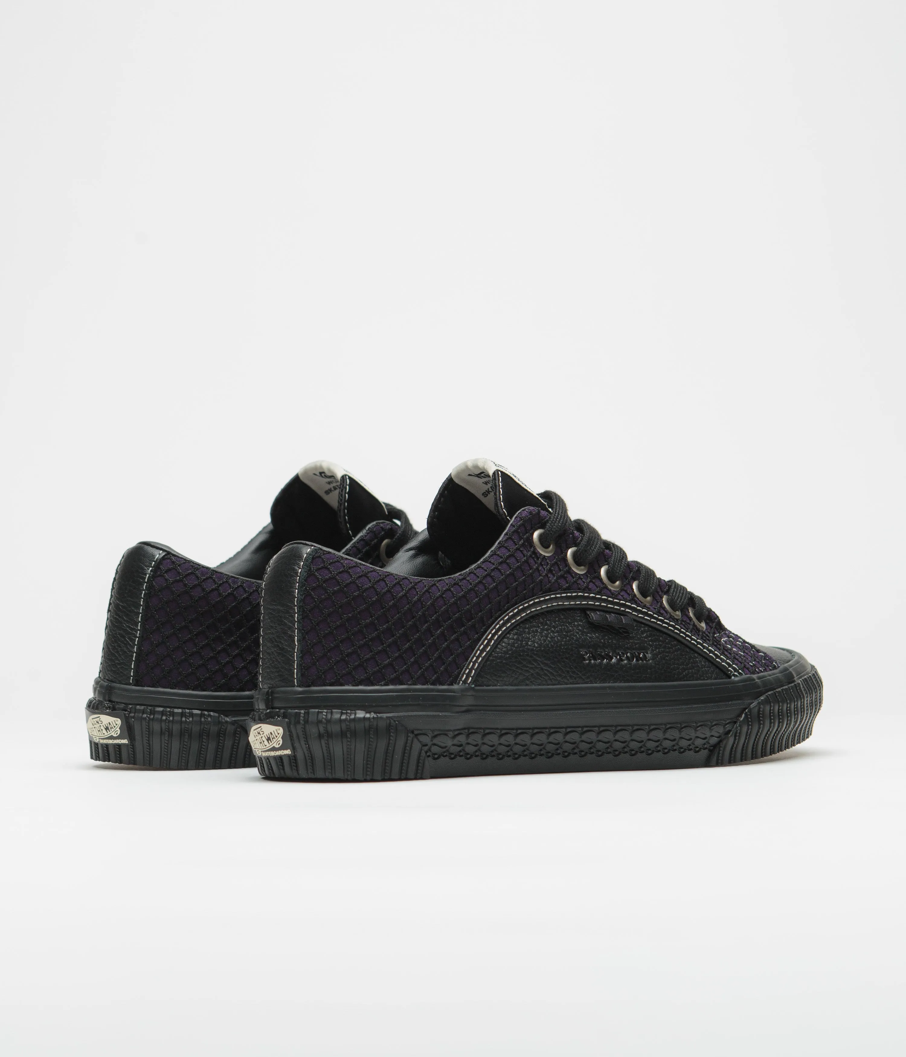 Vans Skate Lampin Shoes - (Pass Port) Black