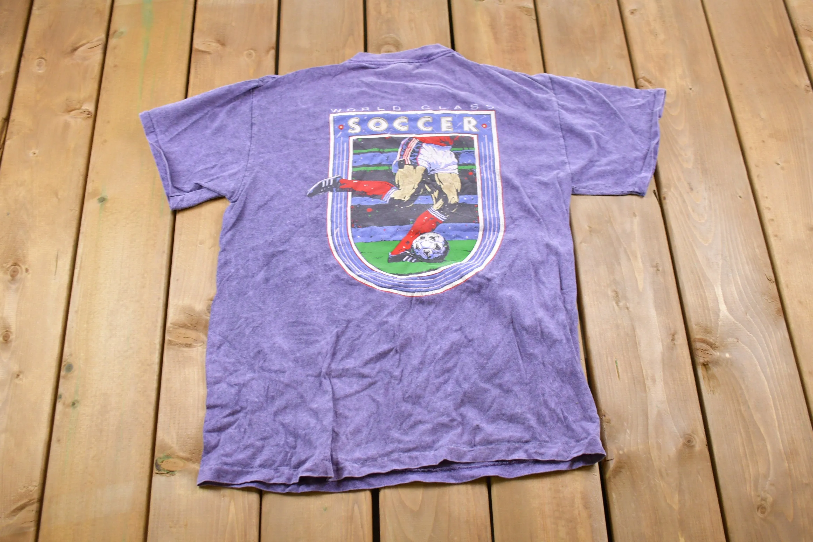 Vintage 1990s Maui World Class Soccer Graphic T-Shirt